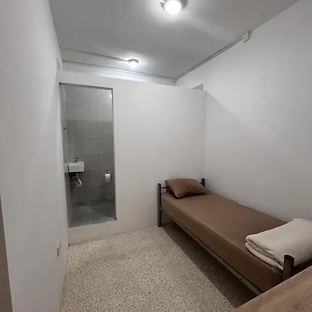 Private Bed & Breakfast *