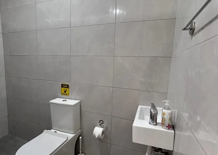 Alojamento de Acomodação e Pequeno-almoço Private *